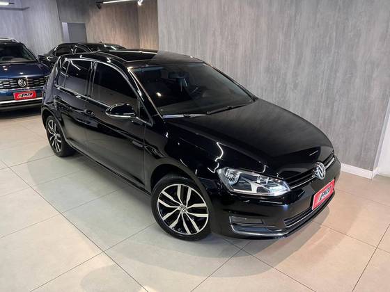 VOLKSWAGEN GOLF 1.4 TSI HIGHLINE 16V GASOLINA 4P AUTOMÁTICO VOLKSWAGEN GOLF 1.4 TSI HIGHLINE 16V GASOLINA 4P AUTOMÁTICO